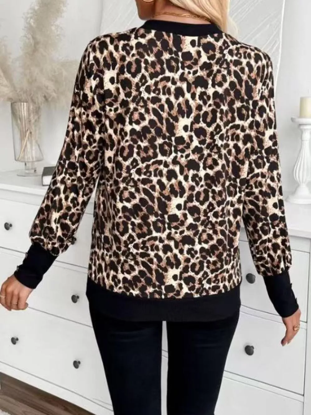 Printed V-Neck Long Sleeve T-Shirt with Button Cuffs, image 4