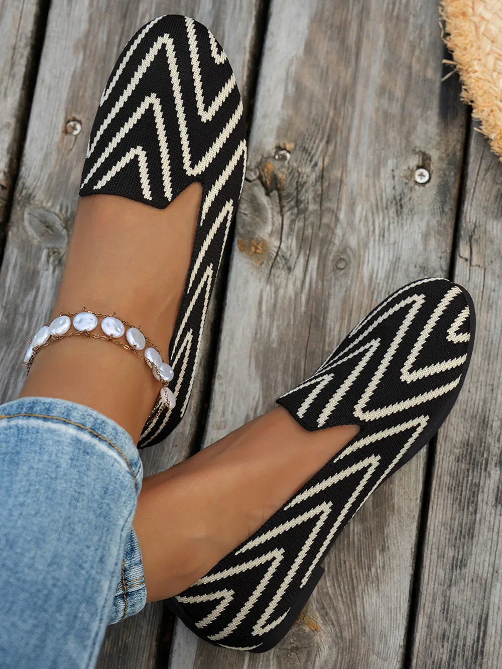 Chevron Pattern Flat Slip-Ons, image 4