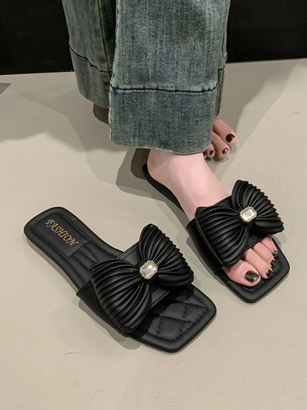 Bow-Knot Flat Sandals, image 4