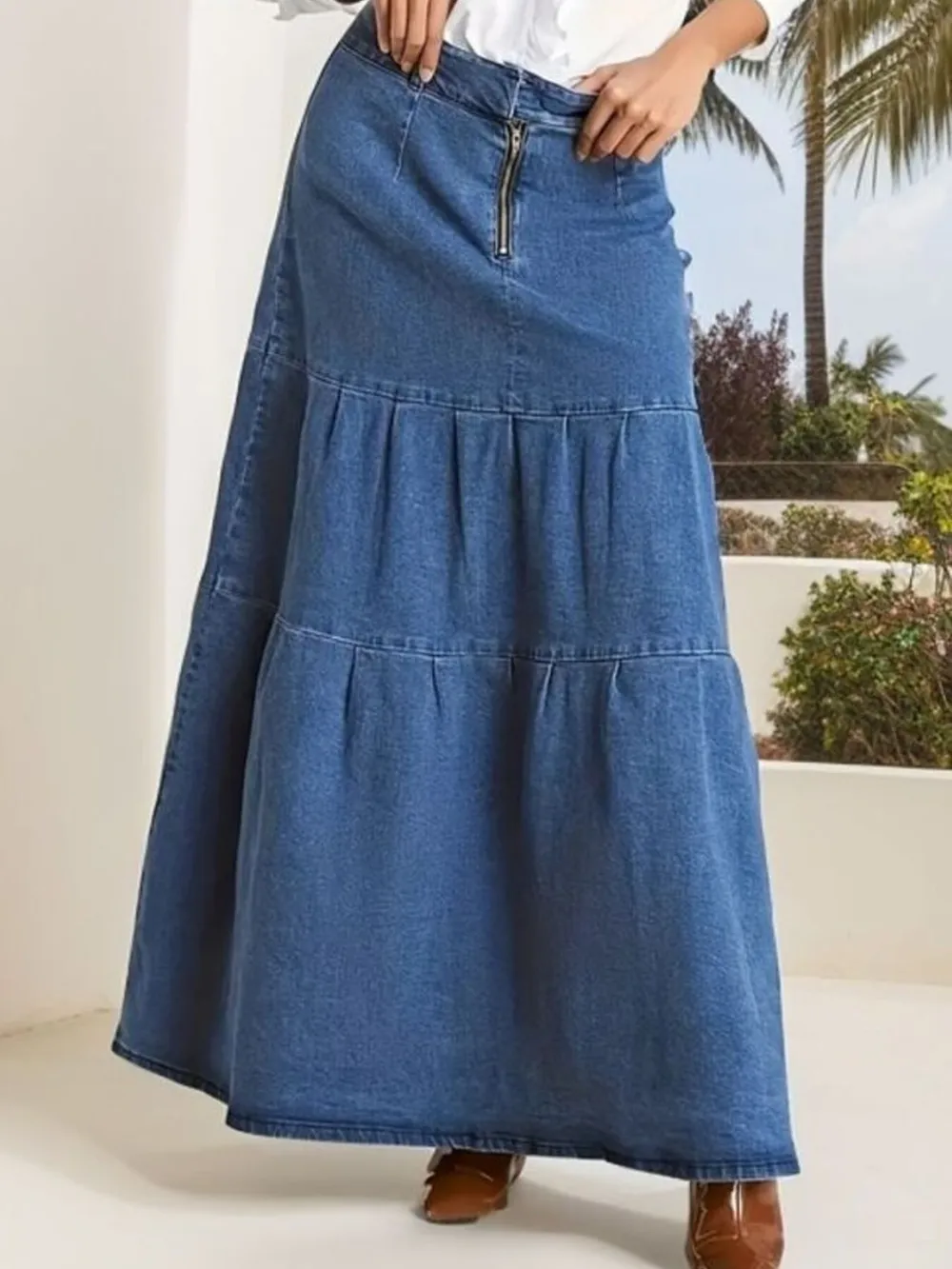 Tiered Maxi Denim Skirt with Zipper Detail, image 2