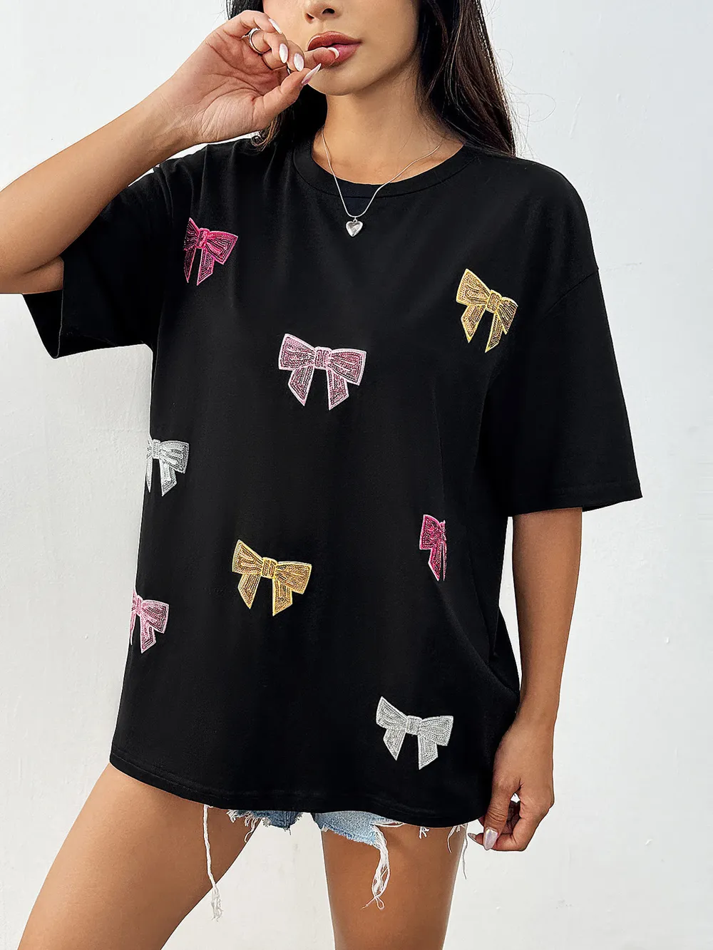 Sequin Bow Round Neck Short Sleeve T-Shirt, image 2