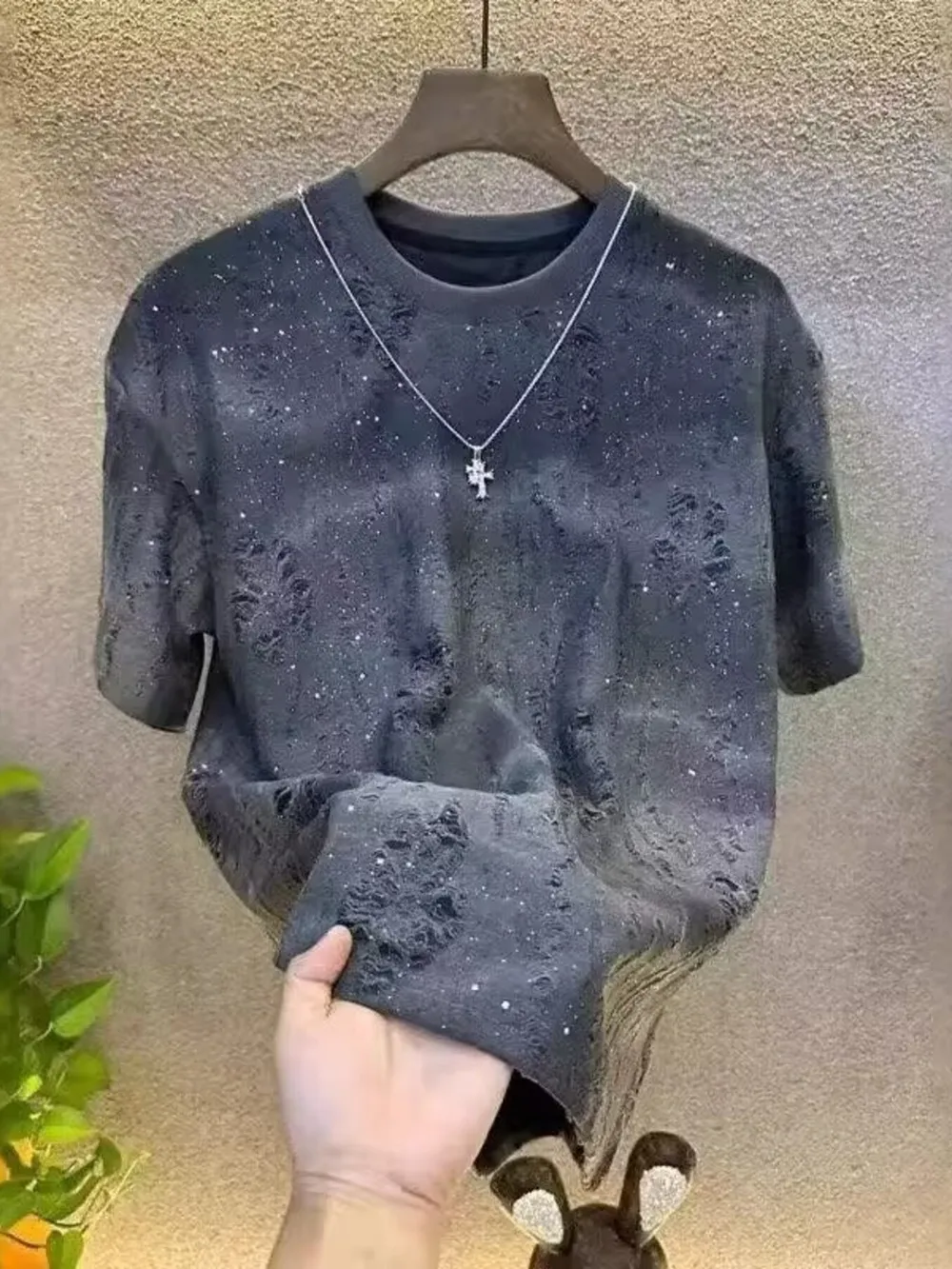 Men's Distressed Short Sleeve T-Shirt, image 3