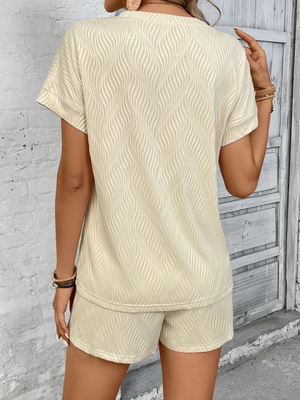 Textured Knit Round Neck Top and Shorts Set, image 3