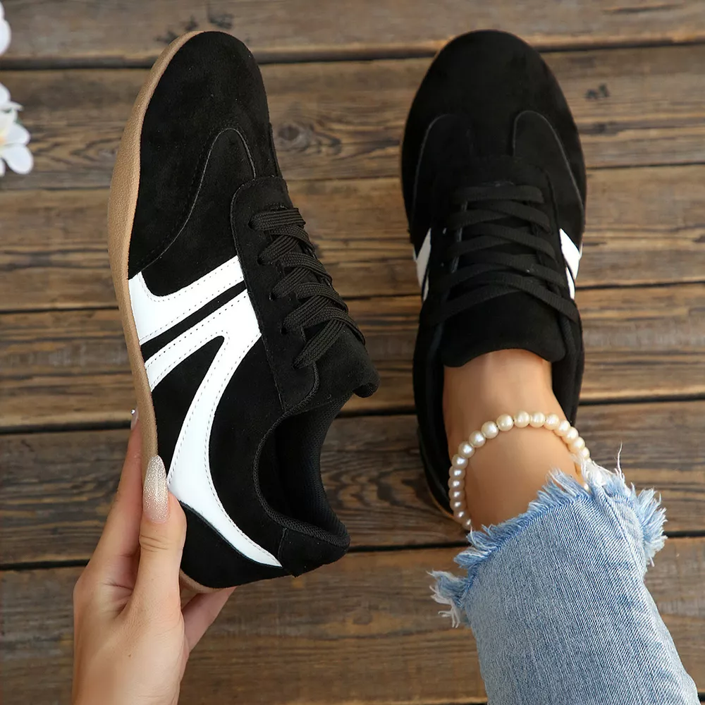 Round Toe Lace Up Sneakers