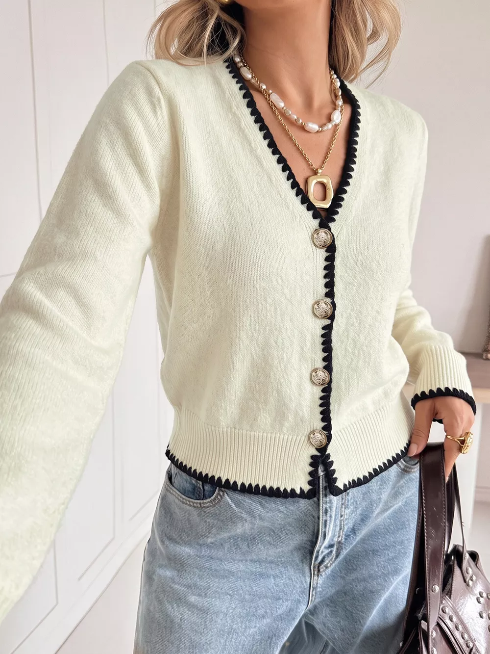 Contrast Trim V-Neck Button-Down Cardigan, image 3
