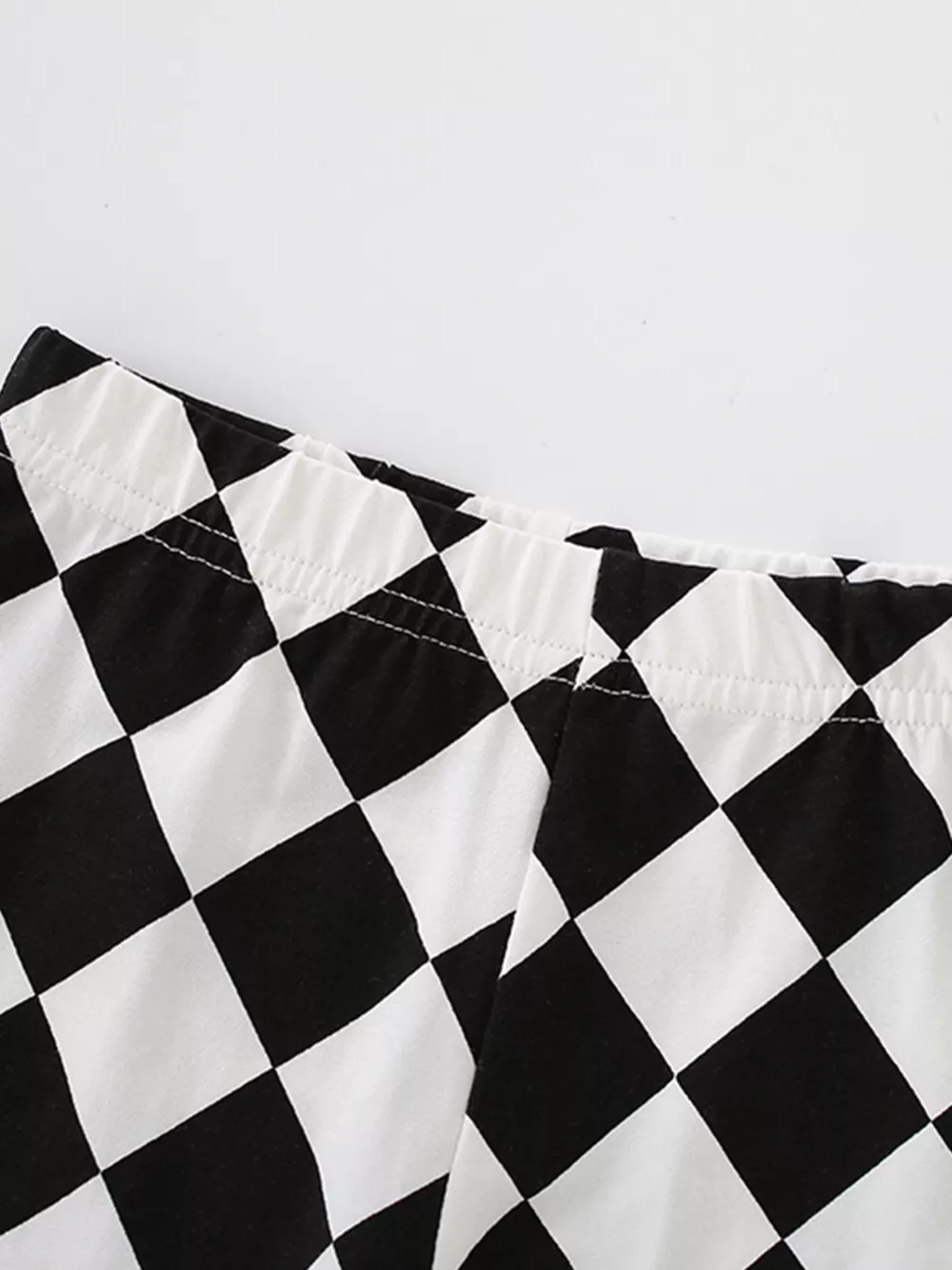 Children's Graphic Tee & Checkered Shorts Set, image 5