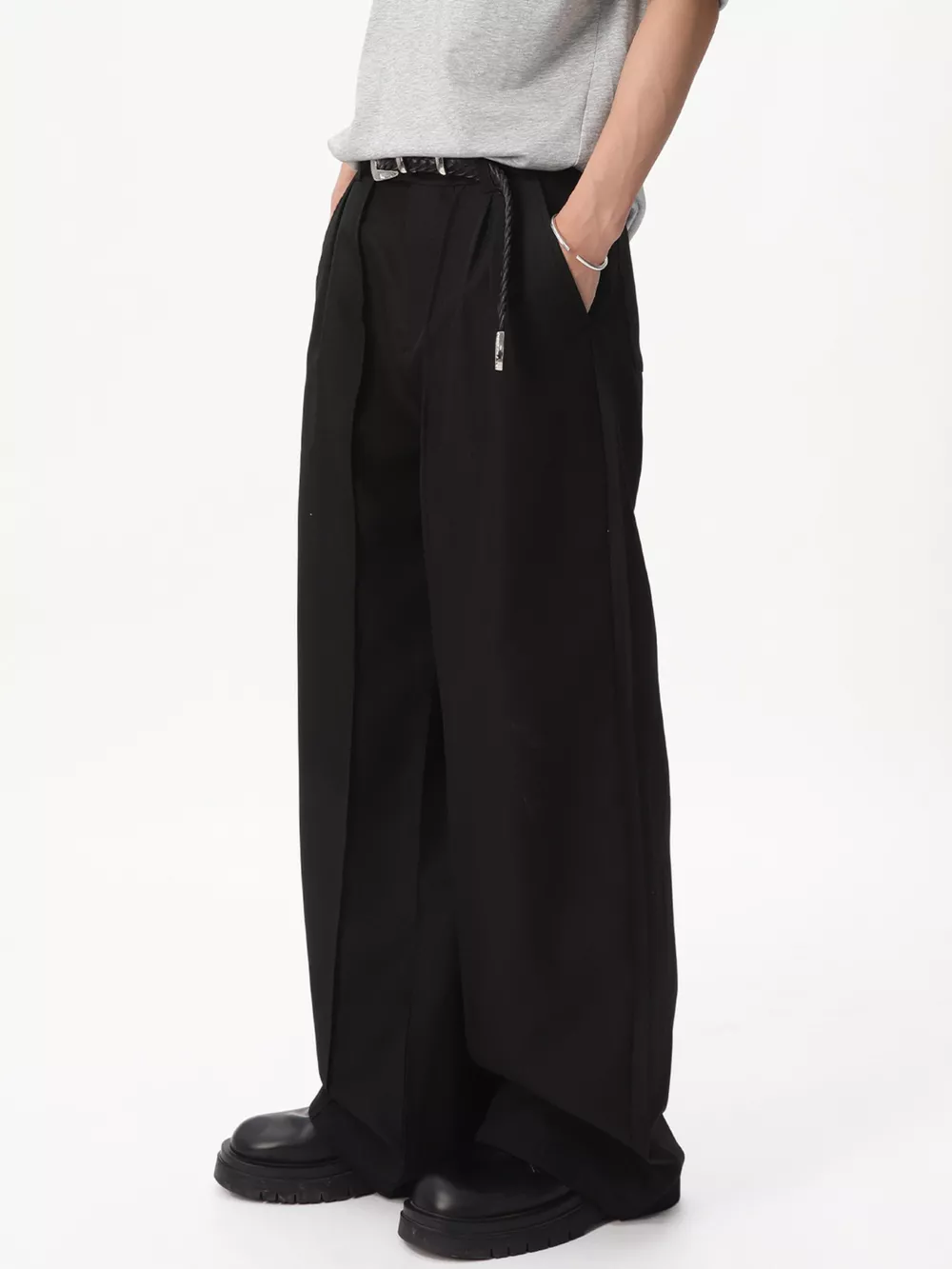 Men's Wide-Leg Pleated Pants, image 6