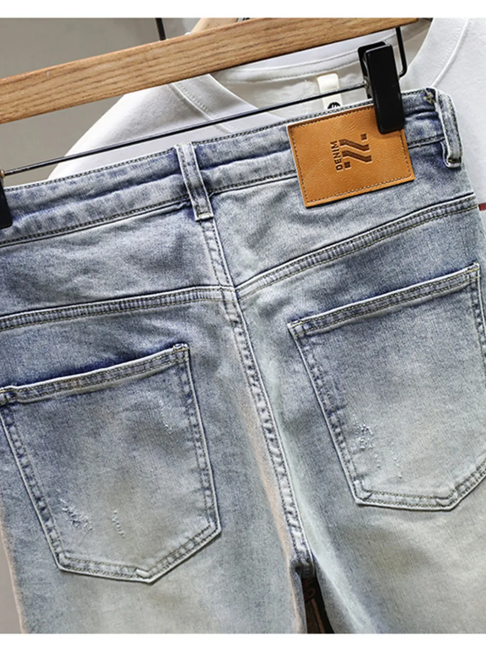 Men's Distressed Wide Leg Jeans, image 7