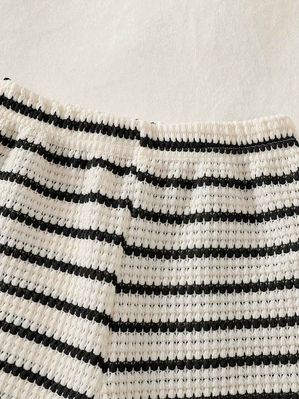 Children's Striped Round Neck Top and Shorts Set, image 3