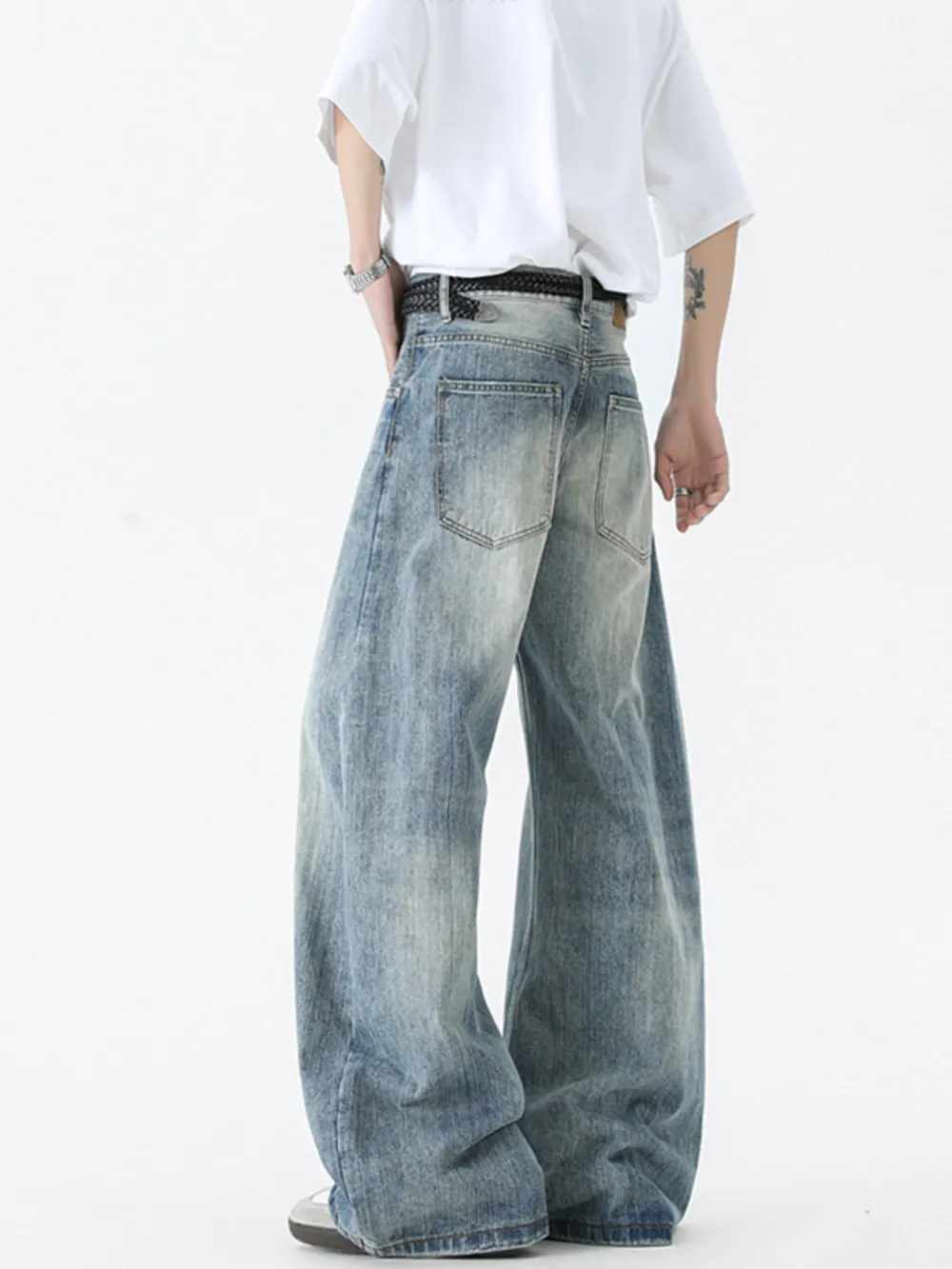 Men's Vintage Wash Wide Leg Jeans, image 4