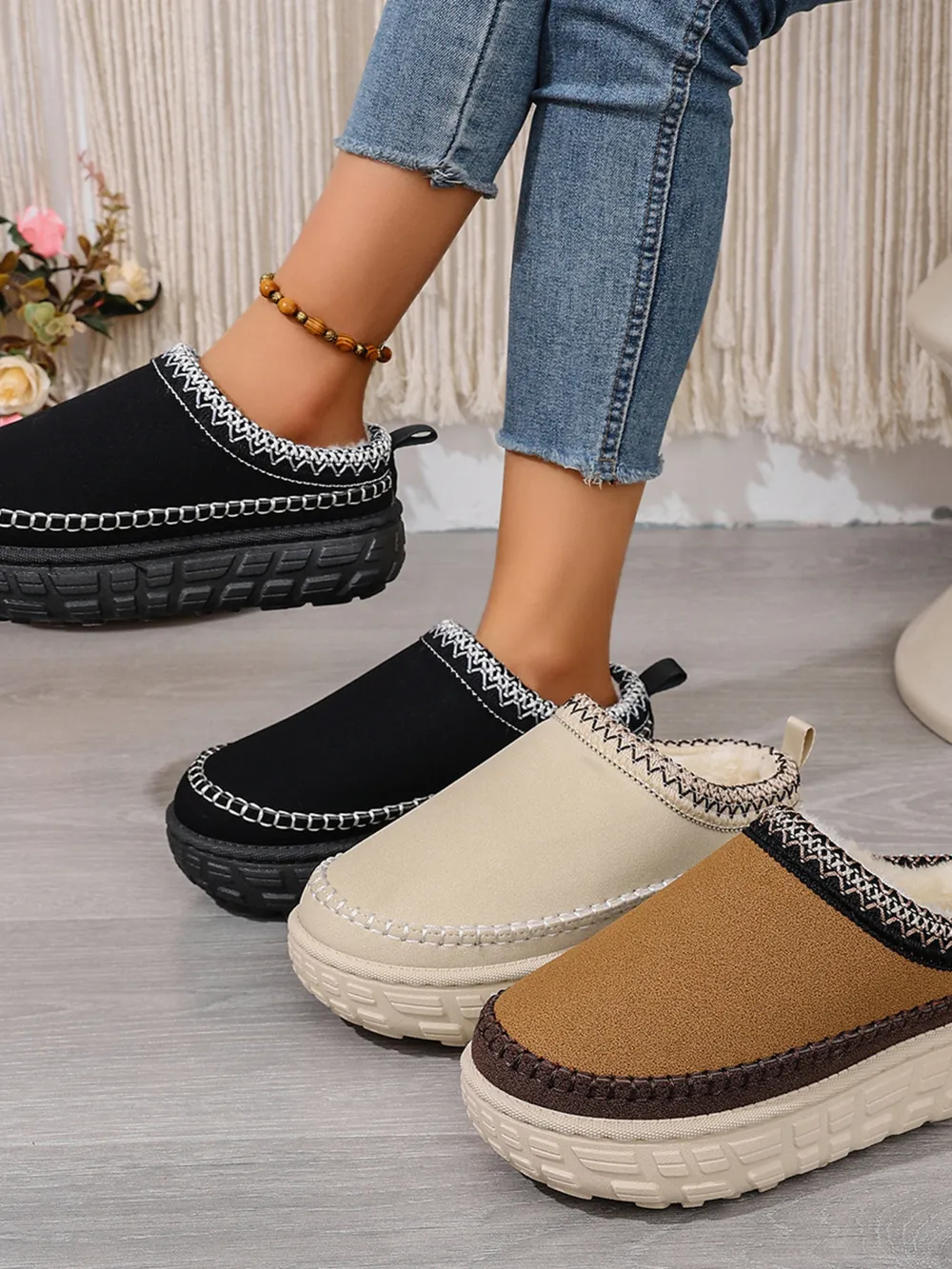 Embroidered Trim Round Toe Platform Boots, image 2