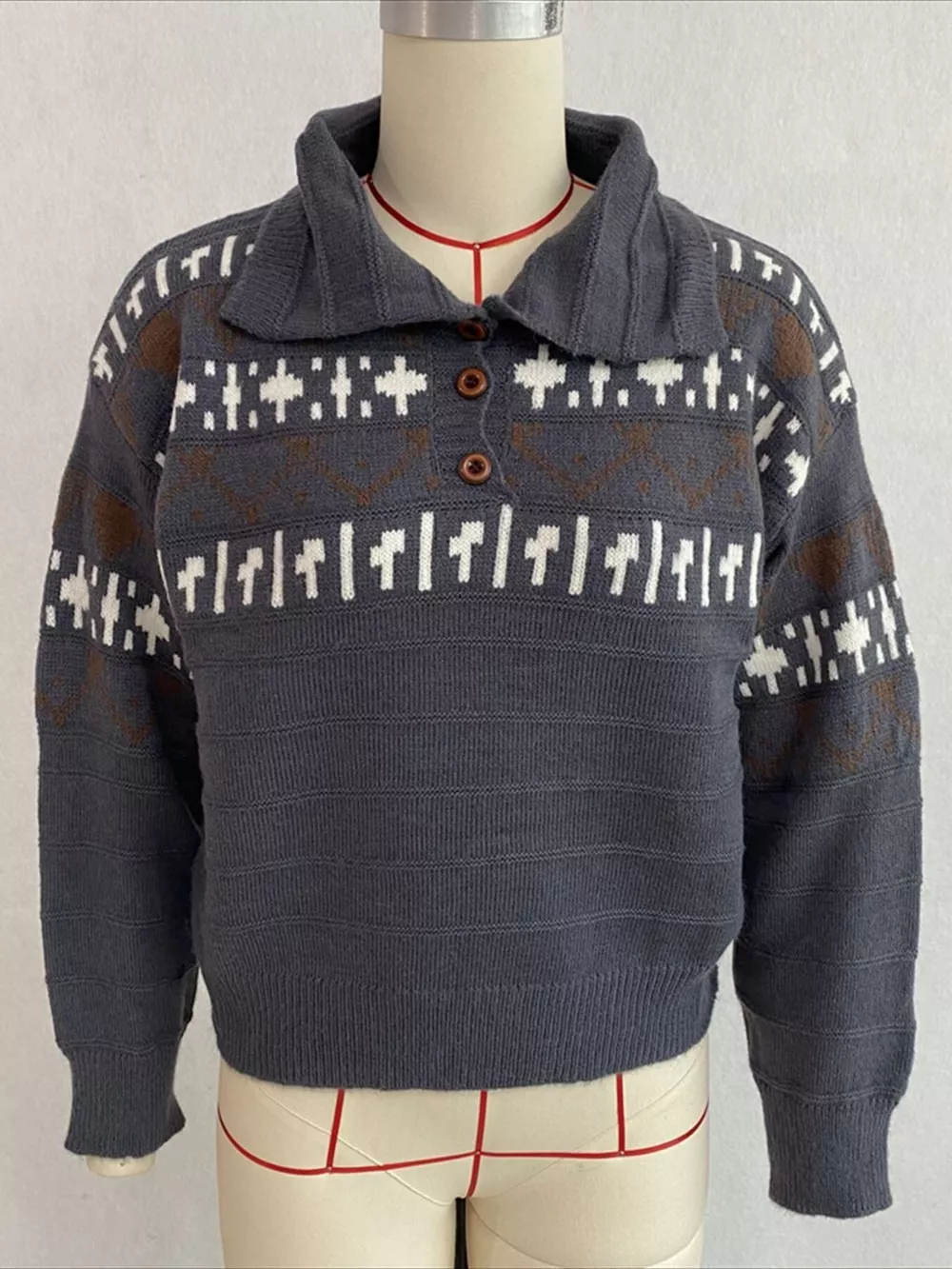 Vintage-Inspired Fair Isle Patterned Polo Sweater, image 13