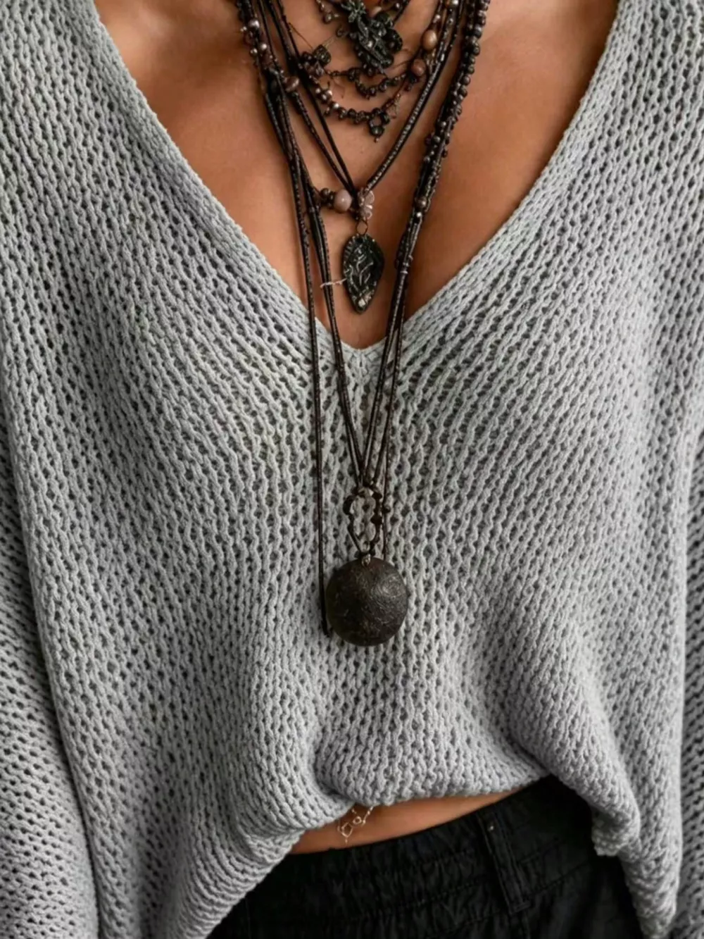 V-Neck Batwing Sleeve Sweater, image 5