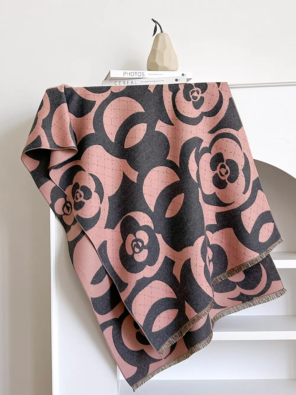 Floral Patterned Warm Scarf, image 5
