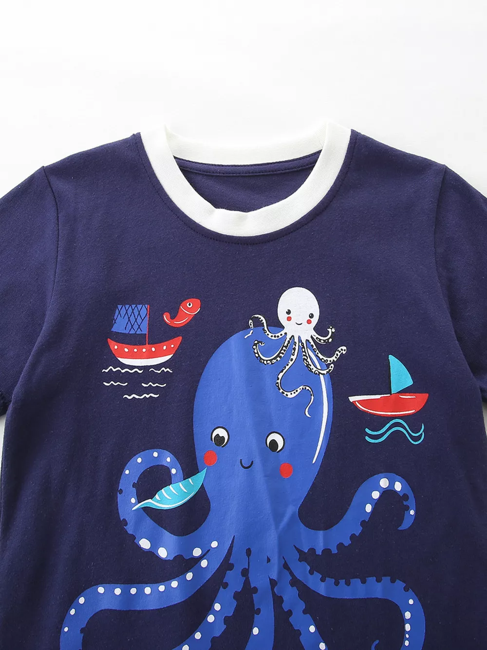 Children's Octopus Graphic Tee and Shorts Set, image 3