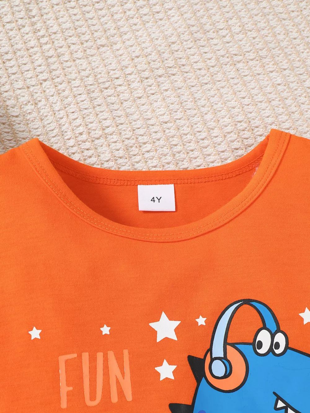Children's Dinosaur Graphic Tee and Shorts Set, image 3