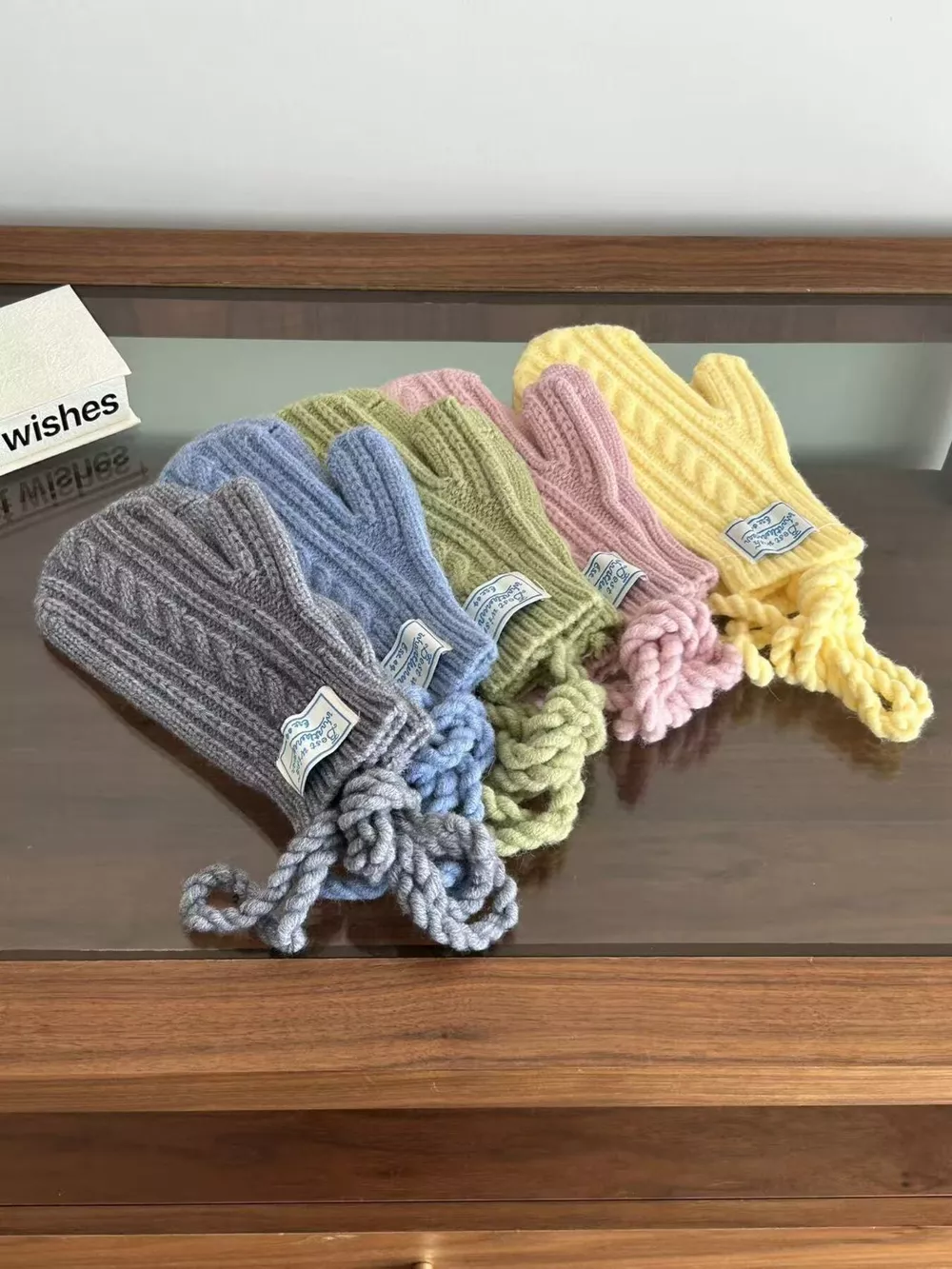 Cable Knit Warm Gloves, image 2