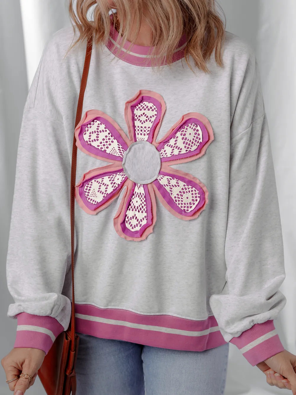 Flower Patch Contrast Trim Crew Neck Sweatshirt, image 2