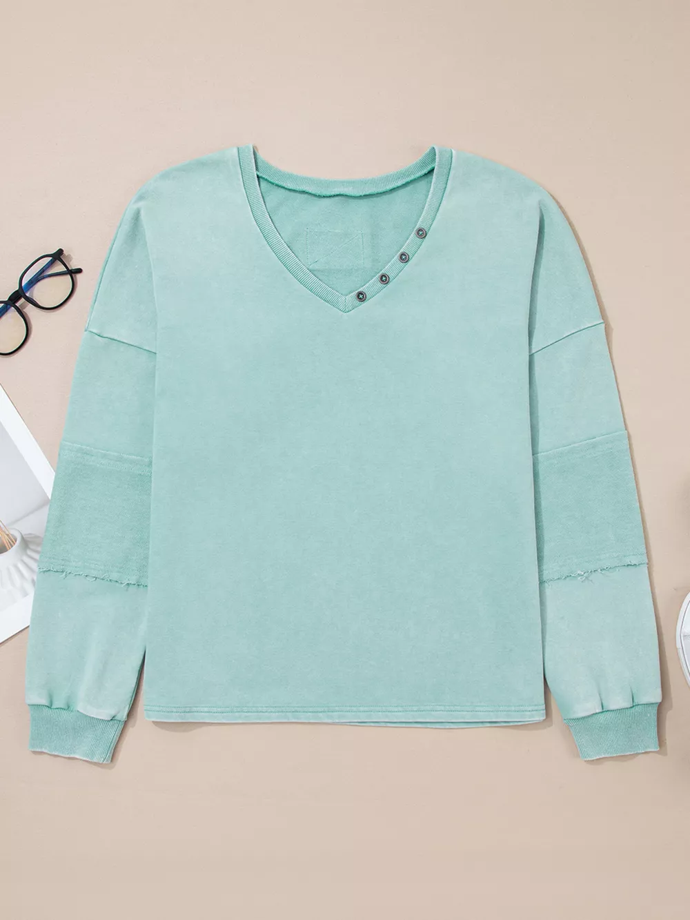 Mineral Wash Exposed Seam Buttoned V Neck Top, image 3