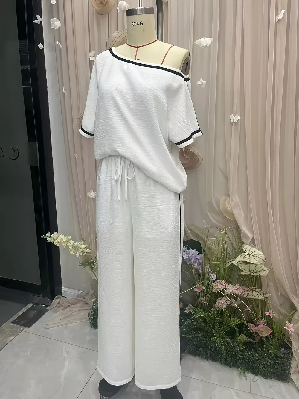 Contrast Trim Round Neck Top and Pants Set, image 4