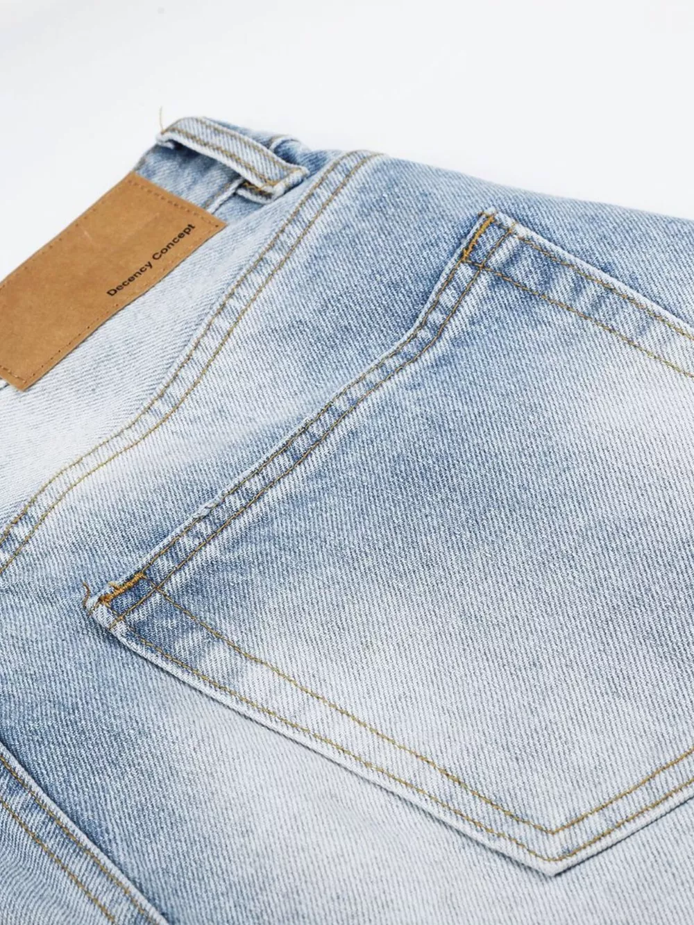 Men's High-Waisted Distressed Denim Capris, image 9