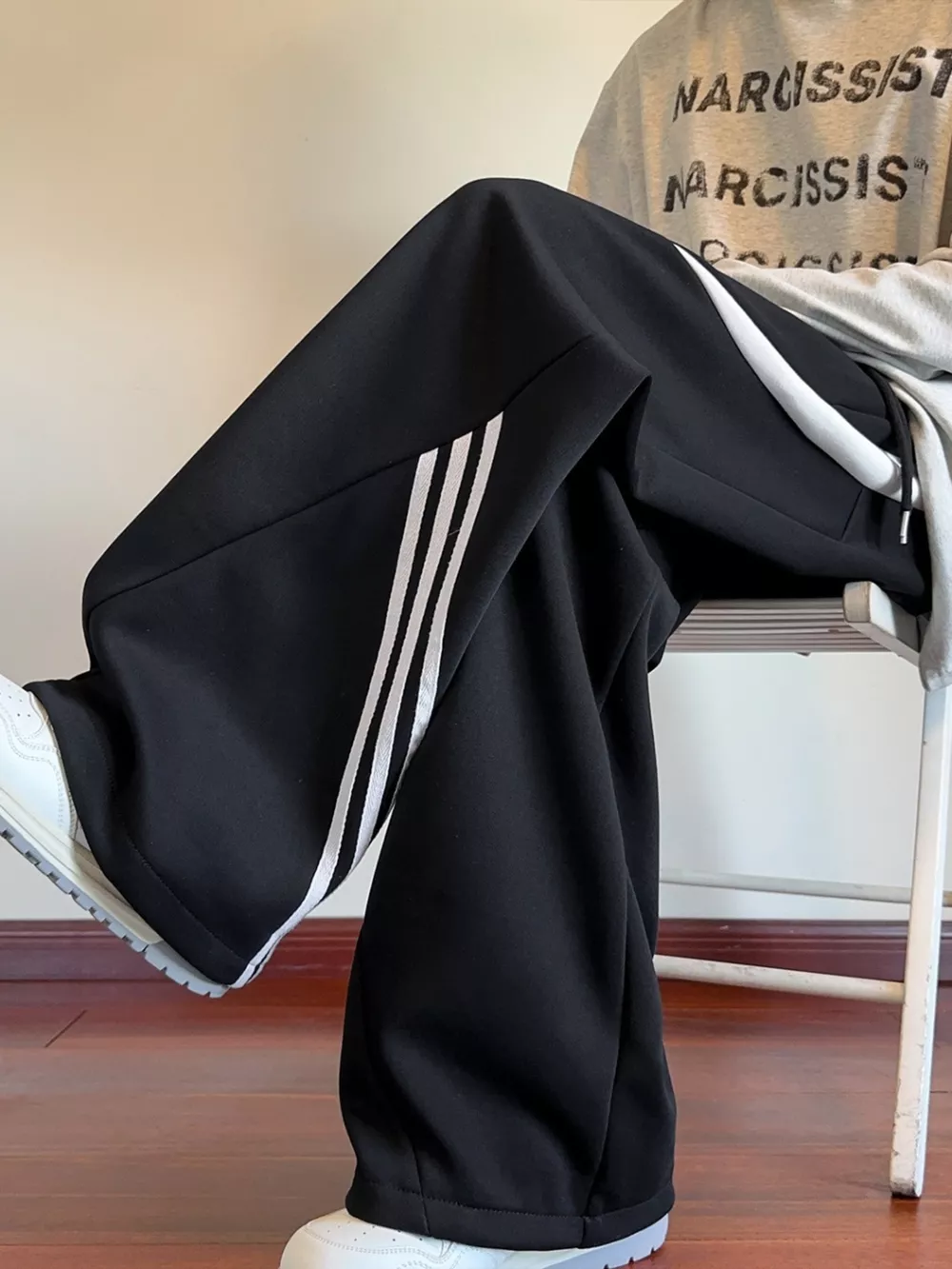 Men's Plus Size Wide Leg Casual Sweatpants with Stripe Detail, image 5