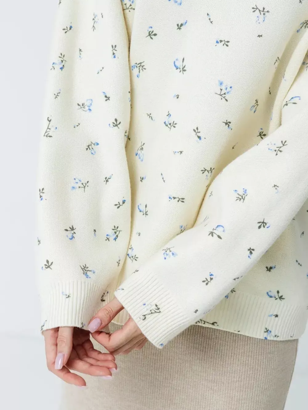 Floral Dropped Shoulder Oversized Sweater, image 2
