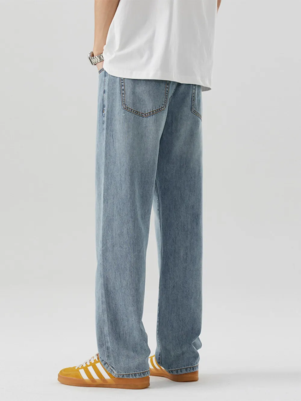 Men's Wash Relaxed Fit Jeans, image 4