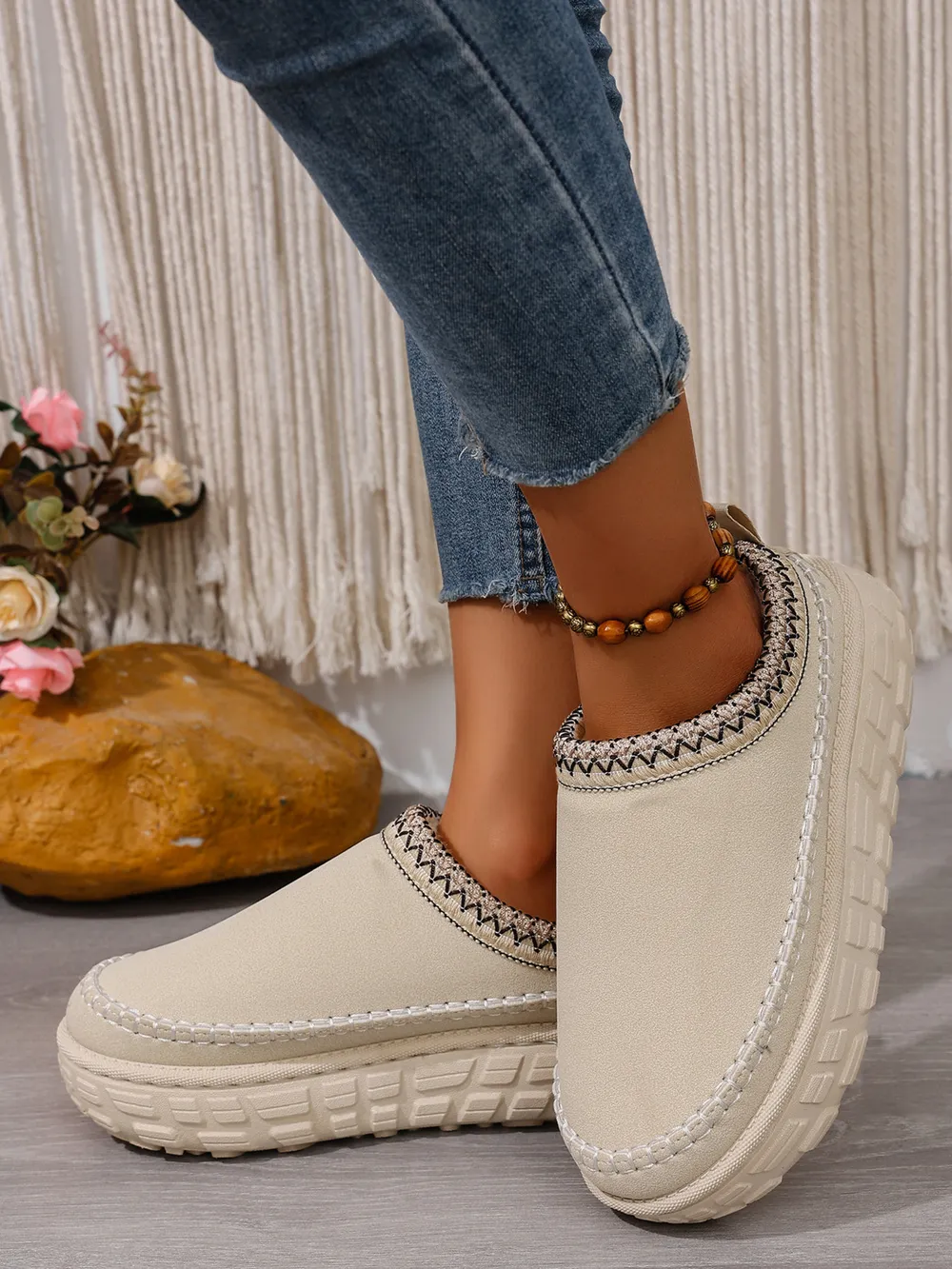 Embroidered Trim Round Toe Platform Boots, image 5