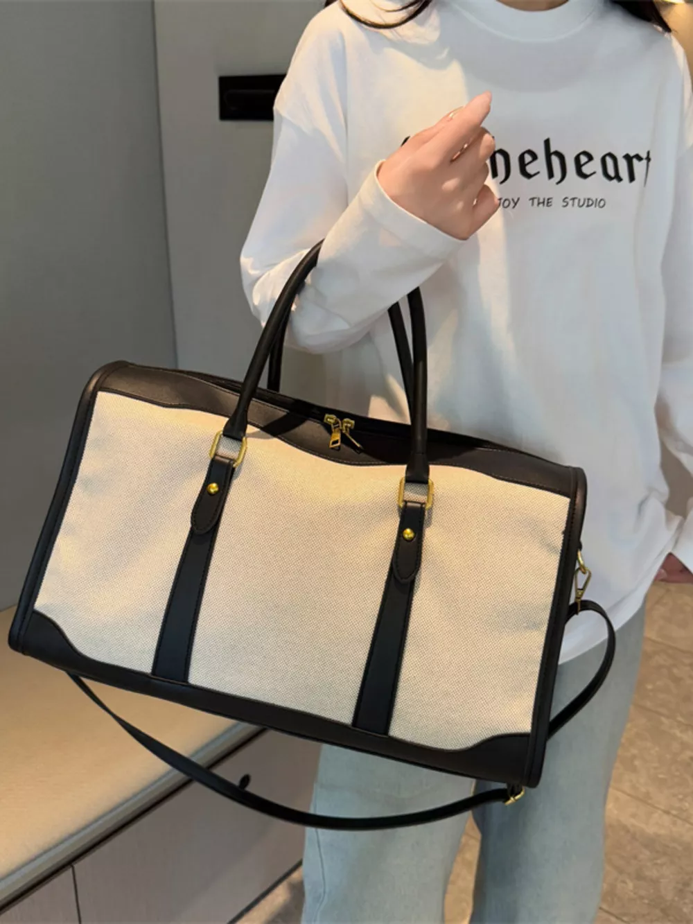 Two-Tone Travel Bag, image 3
