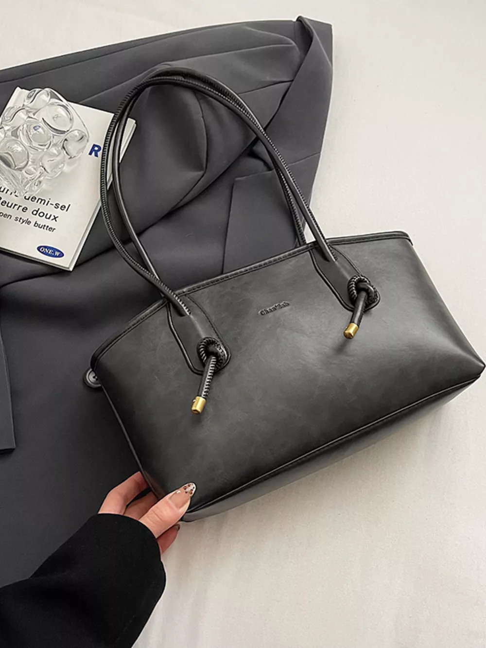 Vintage Style Leather Shoulder Bag, image 15