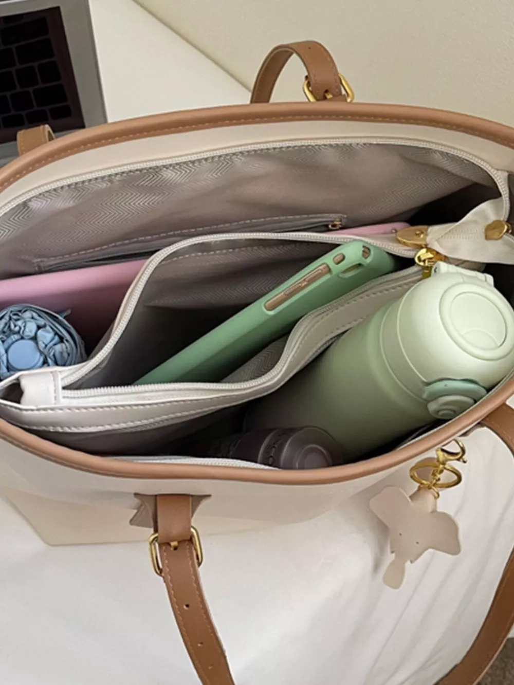 Contrast Leather Shoulder Bag, image 5