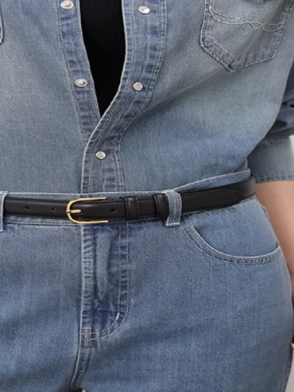 Classic Leather Belt with Golden Buckle, image 5
