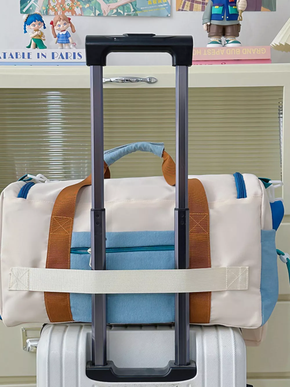 Multi-Pocket Nylon Duffel Bag, image 8