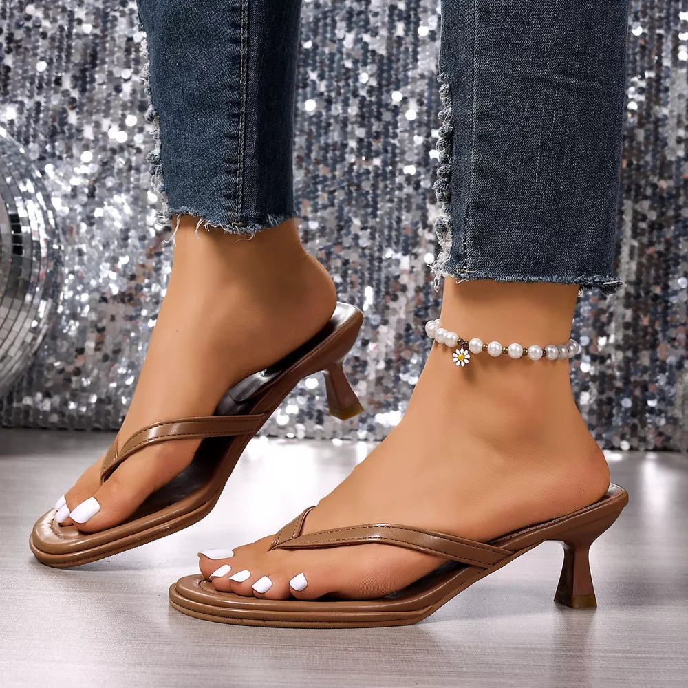 Toe Post Kitten Heels Sandals, image 4