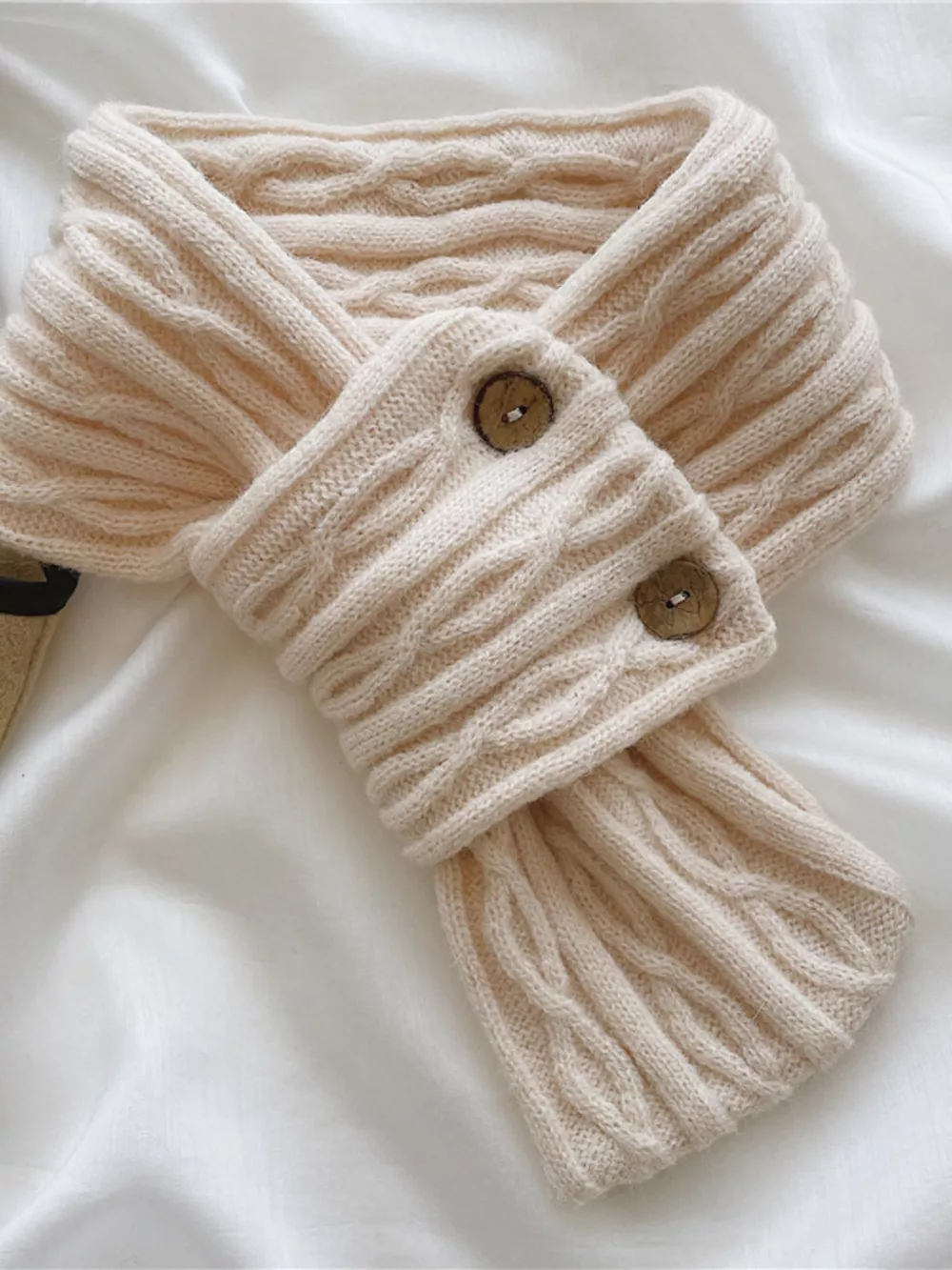 Button-Accent Knitted Winter Scarf, image 6