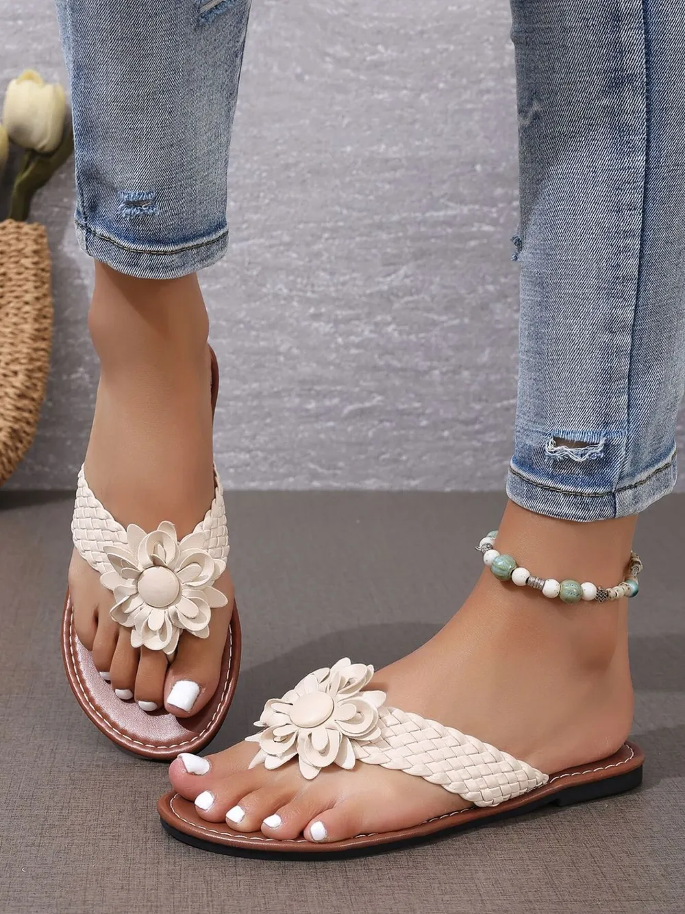 Flower Toe Post Flat Sandals, image 2