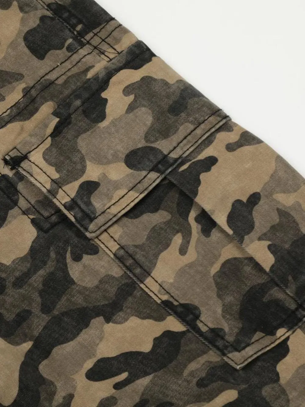 Men's Camouflage Cargo Jeans, image 10