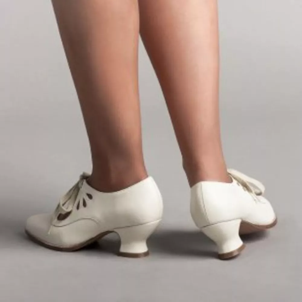 Point Toe Block Heel Shoes, image 10