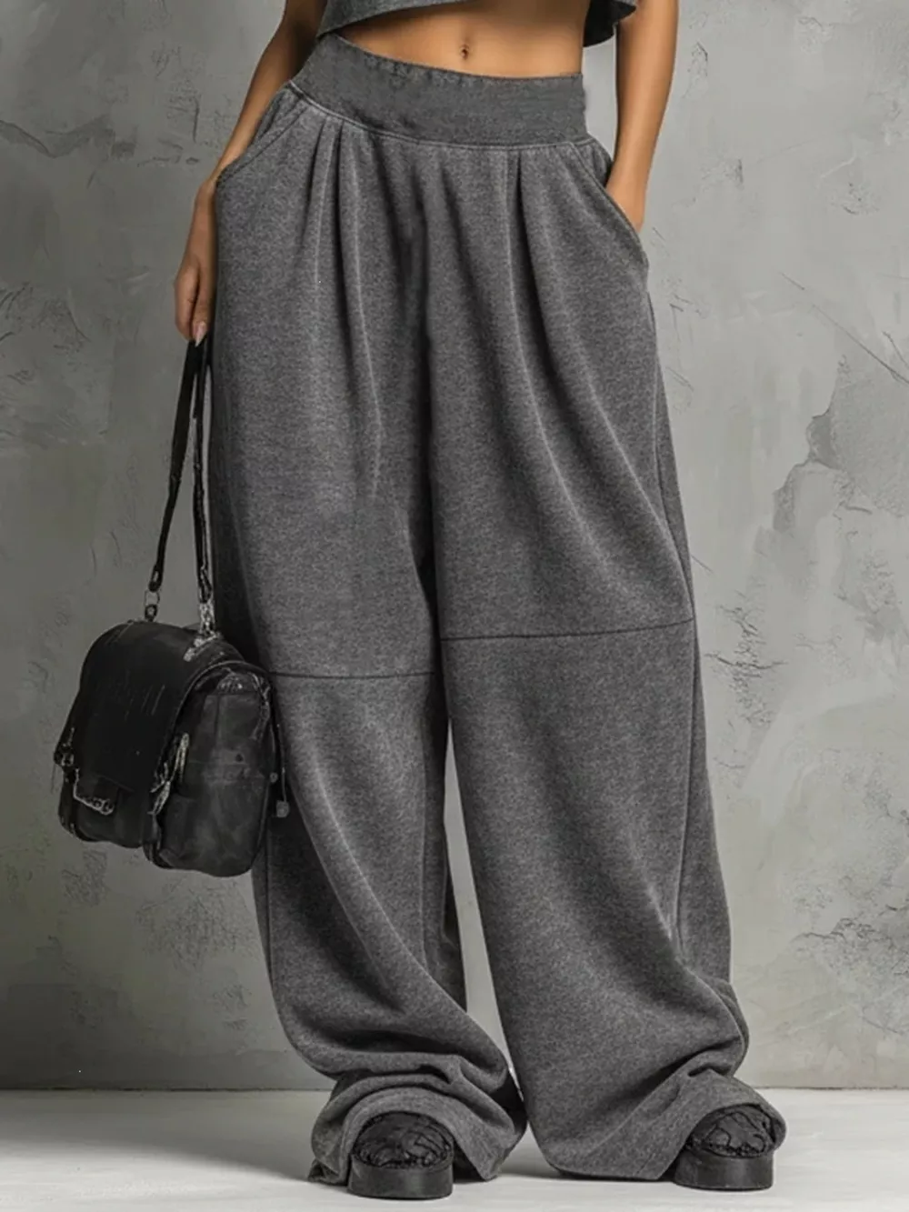 Sleeveless Mock Neck Crop Top and Wide-Leg Sweatpants Set, image 4