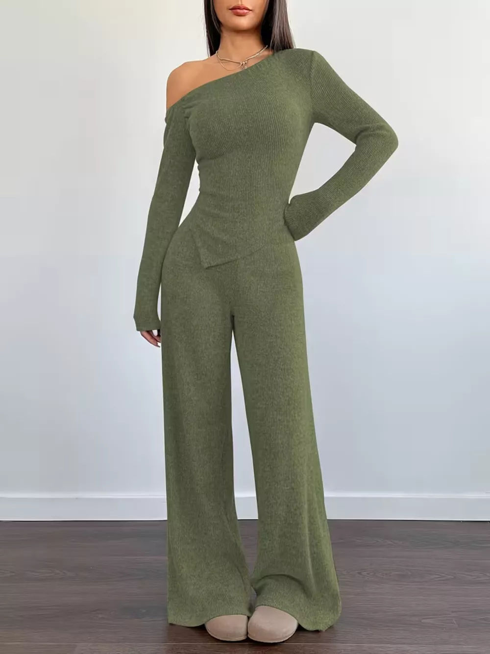 Chic One-Shoulder Asymmetrical Top and Wide-Leg Pants Set, image 4