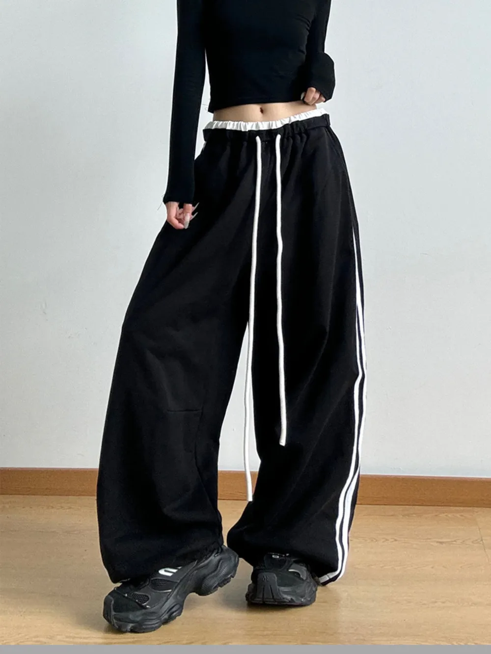 Wide Leg Drawstring Pants, image 10