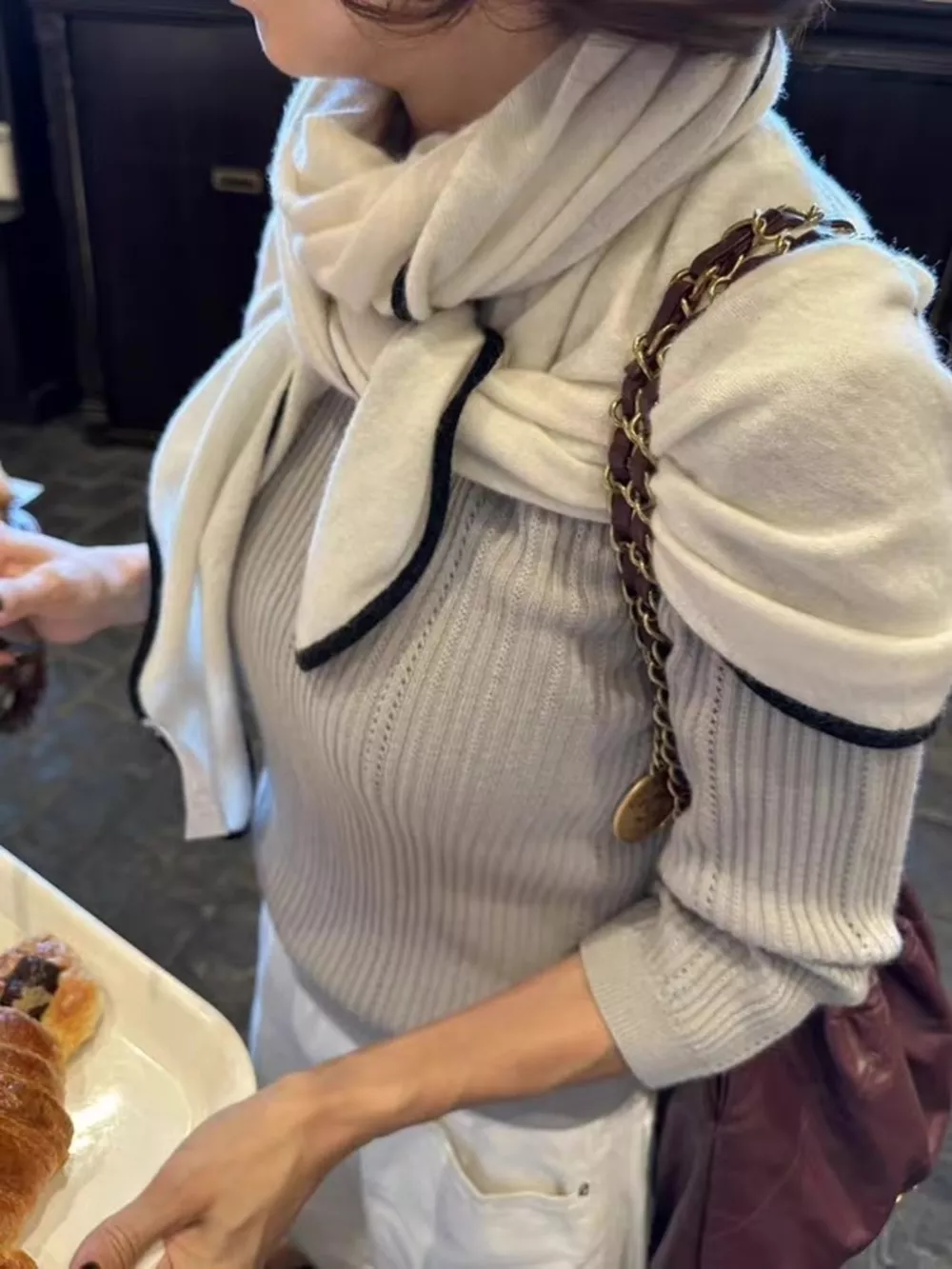 100% Wool Contrast Trim Scarf, image 5