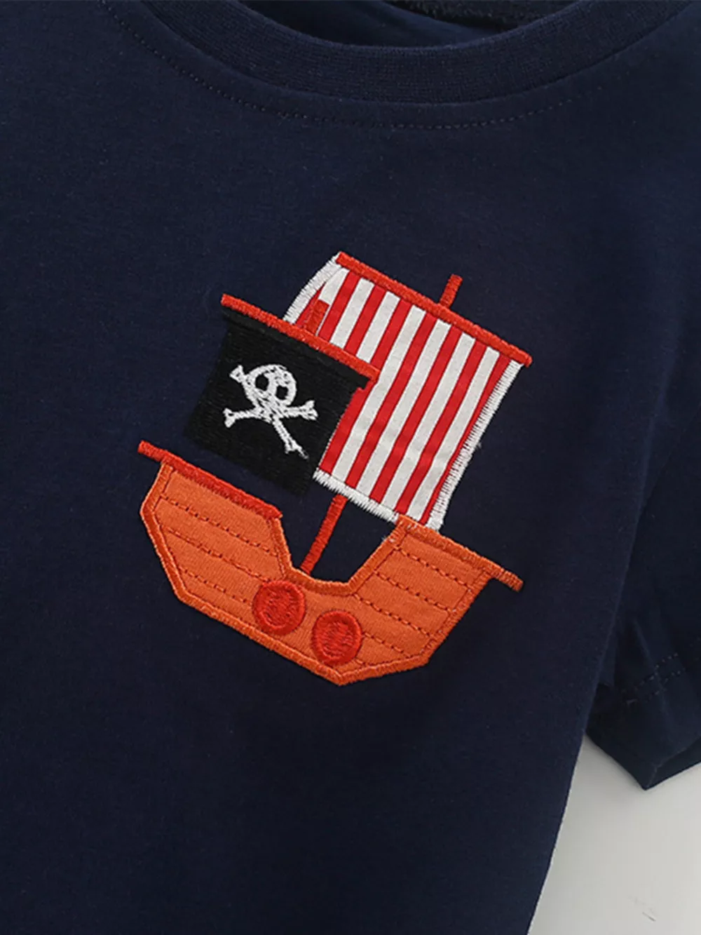 Children's Pirate Ship Applique Tee and Dinosaur Shorts Set, image 4