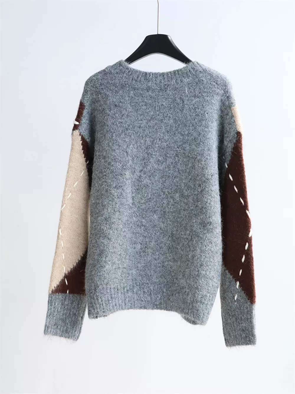 Argyle Pattern V-Neck Oversized Sweater, image 16