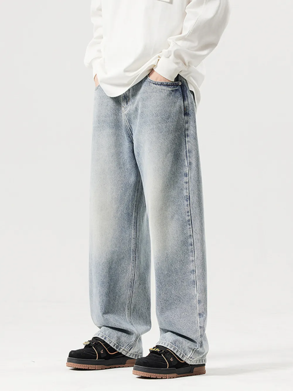 Men's Vintage Wash Wide Leg Jeans, image 3