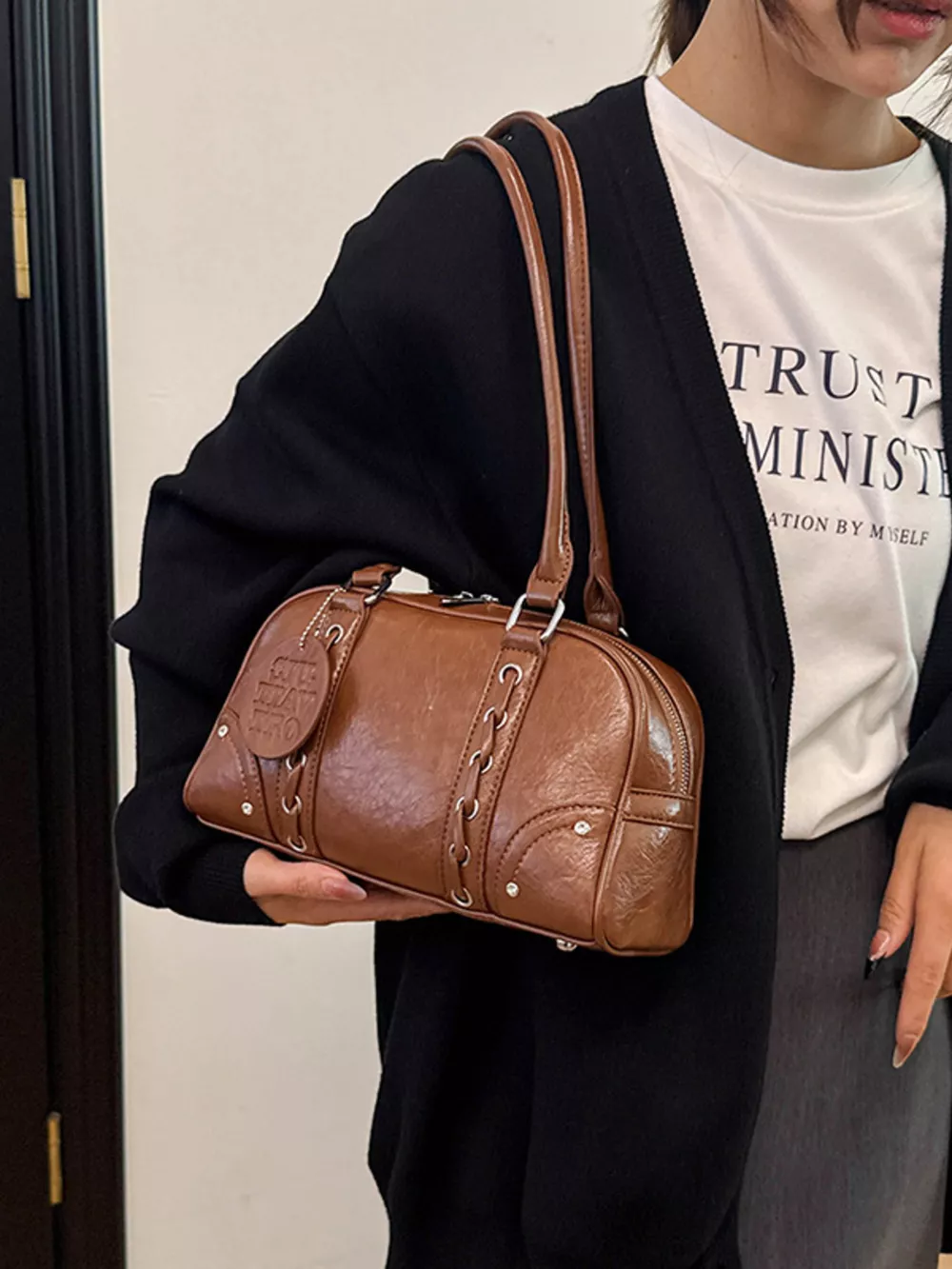 Vintage Style Leather Shoulder Bag, image 2