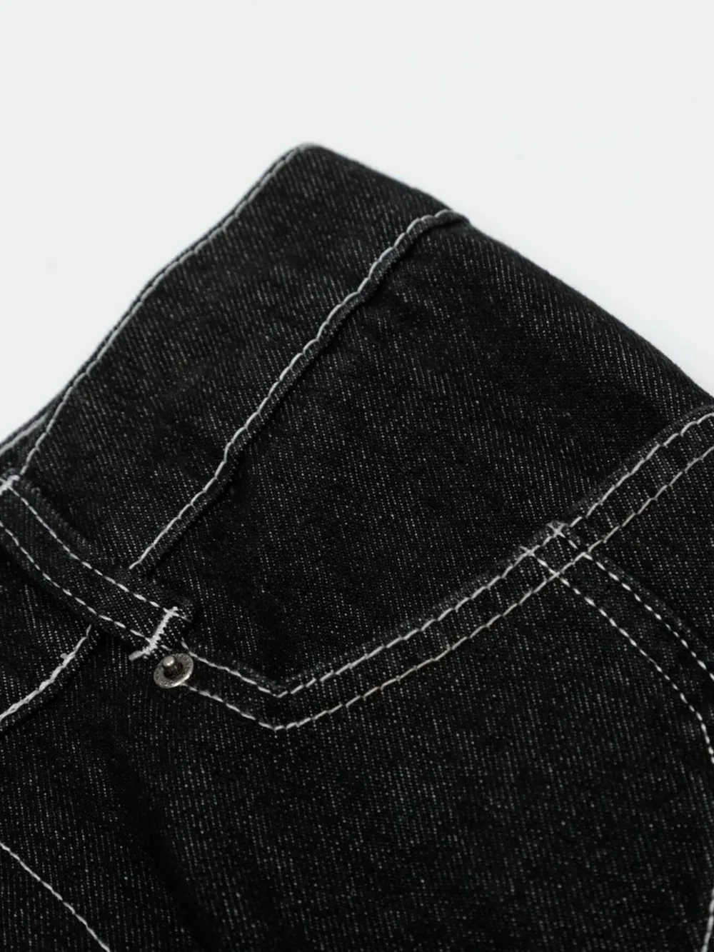 Men's Wide-Leg Jeans with Contrast Stitching, image 7