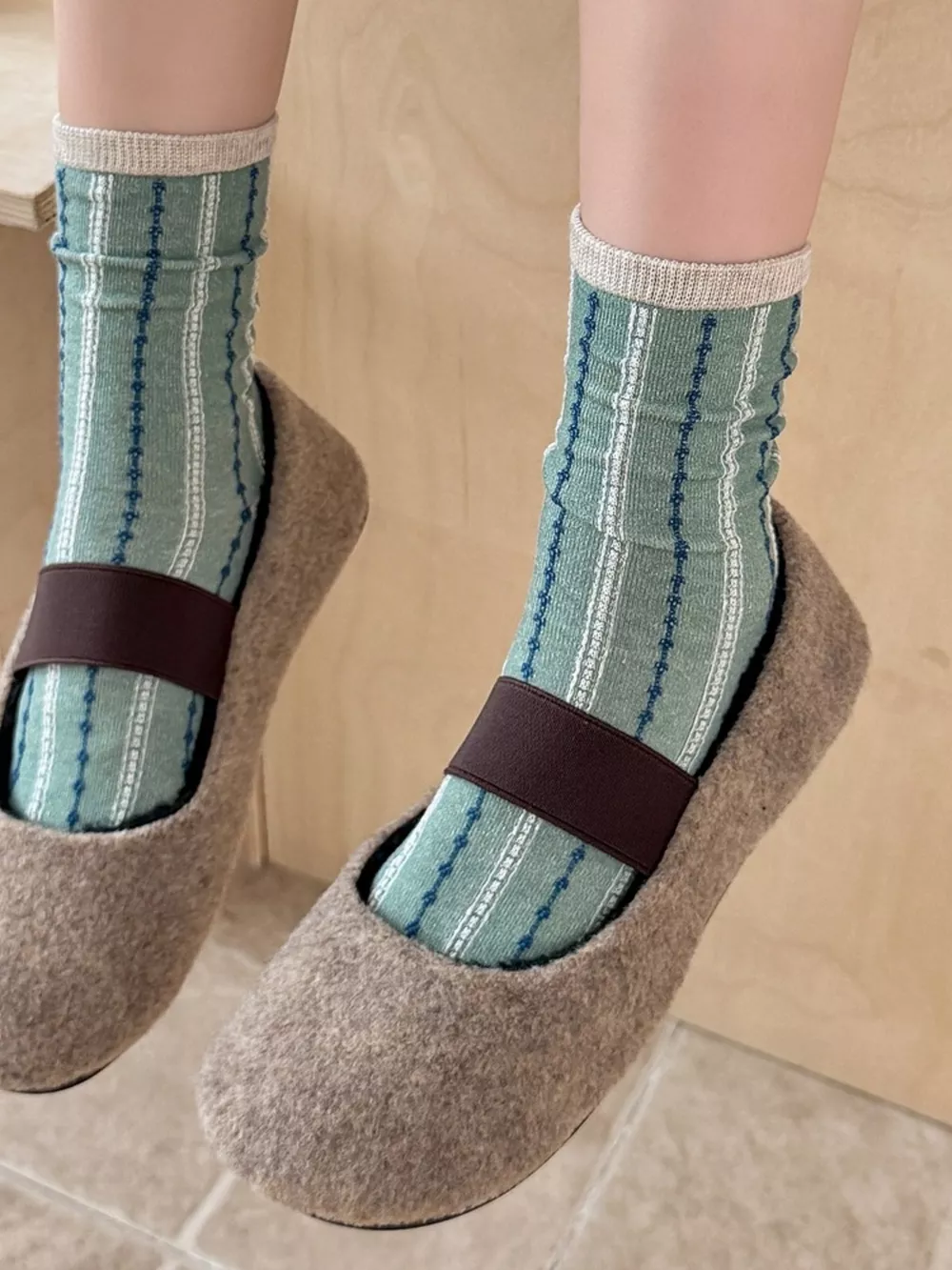 Vintage Striped Mid-Calf Cotton Socks, image 4