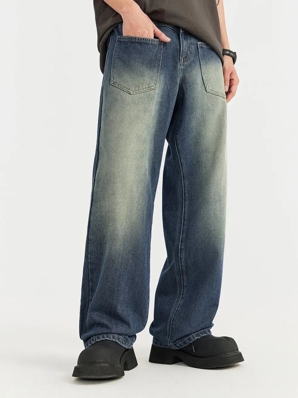 Men's Vintage Wash Wide Leg Jeans